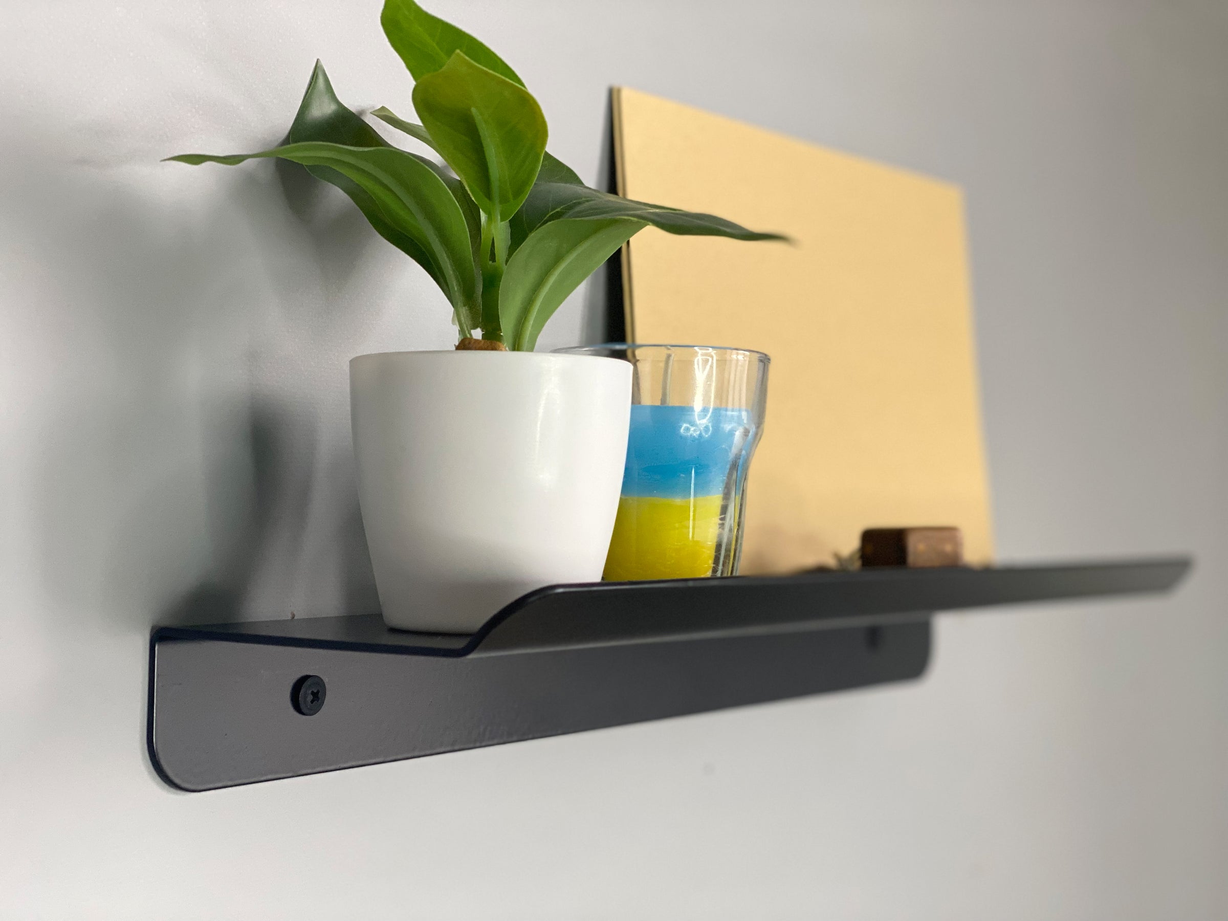 modern display shelf