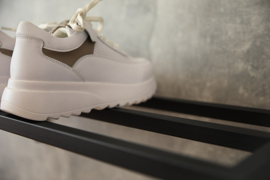 Modern-metal-wall-shoe-rack-sturdy-stylish-and-perfect-for-saving-floor-space
