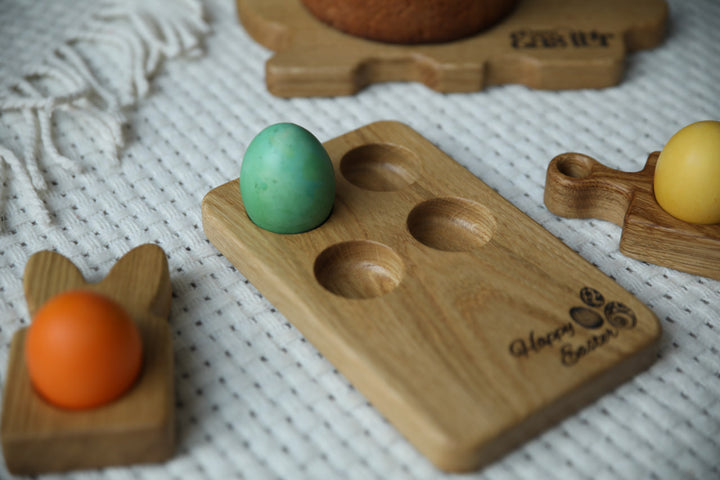 Rustic-wooden-egg-tray-designed-for-festive-egg-displays