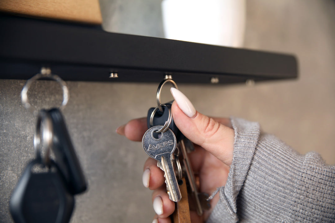 Modern-wall-mounted-magnetic-key-holder-with-metal-shelf-and-wooden-accent-Features-strong-magnets-for-securely-holding-keys-and-small-items-Ideal-for-home-or-office-organization