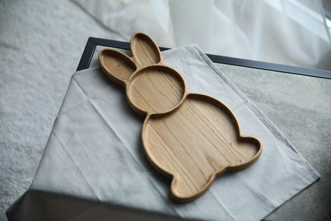 Easter-Bunny-Wooden-Snack-Dish-Handcrafted-Serving-Board