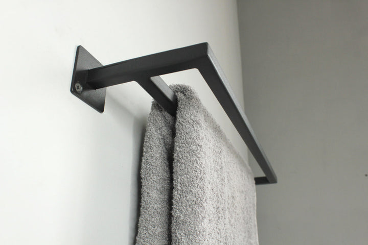 towel-rack-with-multiple-bars-for-hanging-towels-sturdy-metal-frame