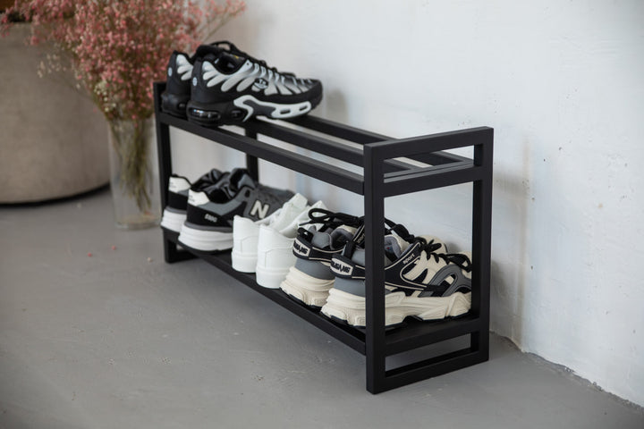 Small-shoe-shelf-fitting-neatly-in-a-narrow-hallway