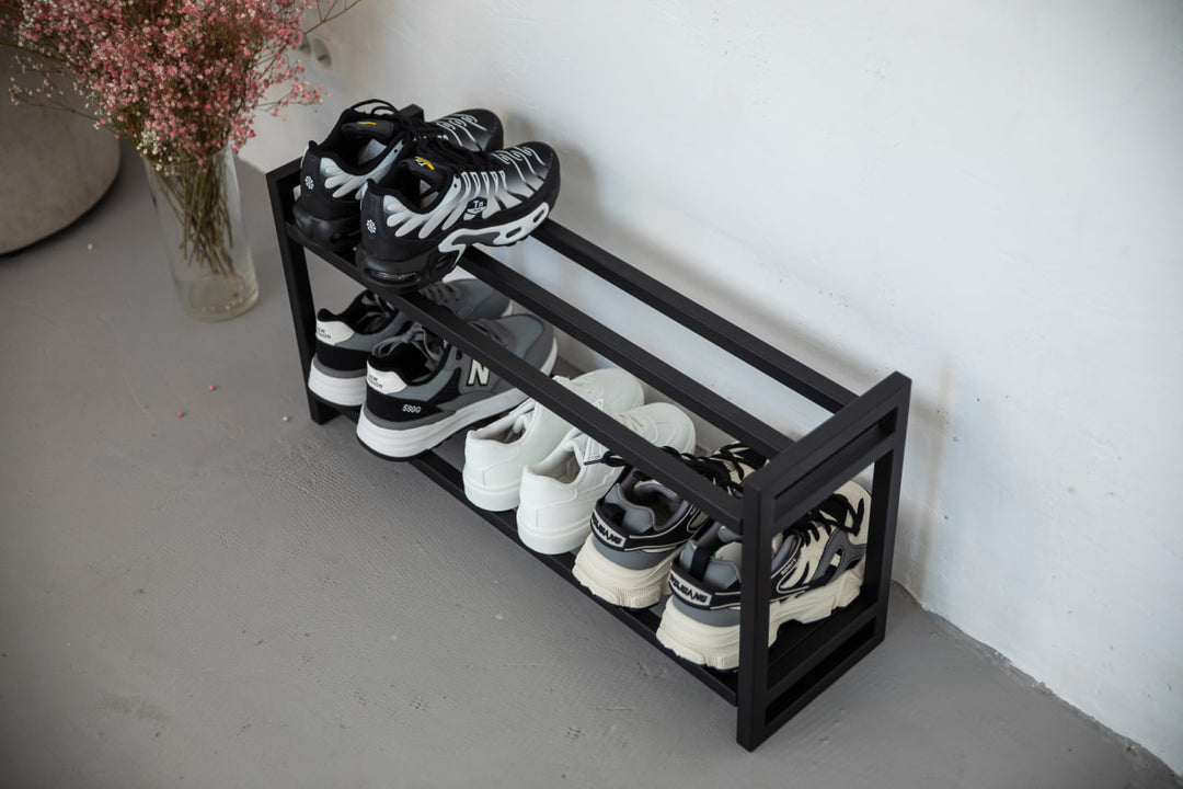 Small-shoe-shelf-fitting-neatly-in-a-narrow-hallway