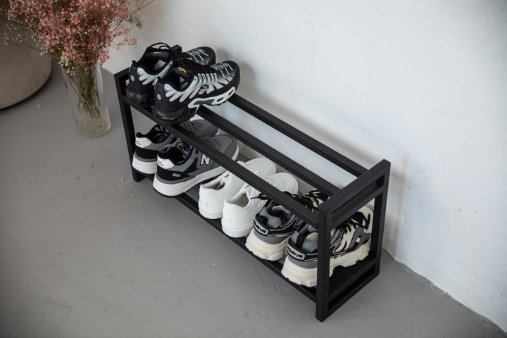 Small-shoe-shelf-fitting-neatly-in-a-narrow-hallway