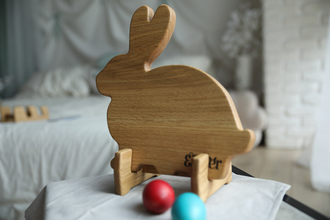 Easter Wooden Cake Stand - Engraving Serving Board