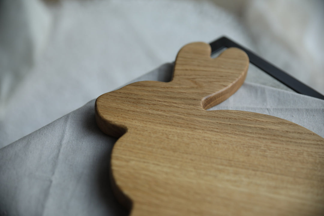 Easter Wooden Cake Stand - Engraving Serving Board