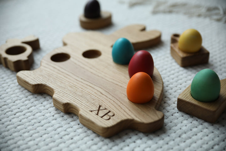 Easter Cake Stand & for 5 Easter eggs