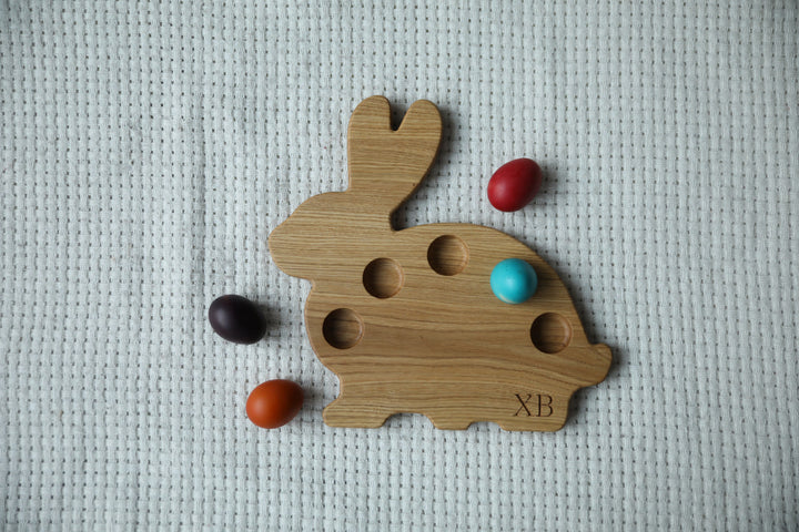 Easter Cake Stand & for 5 Easter eggs