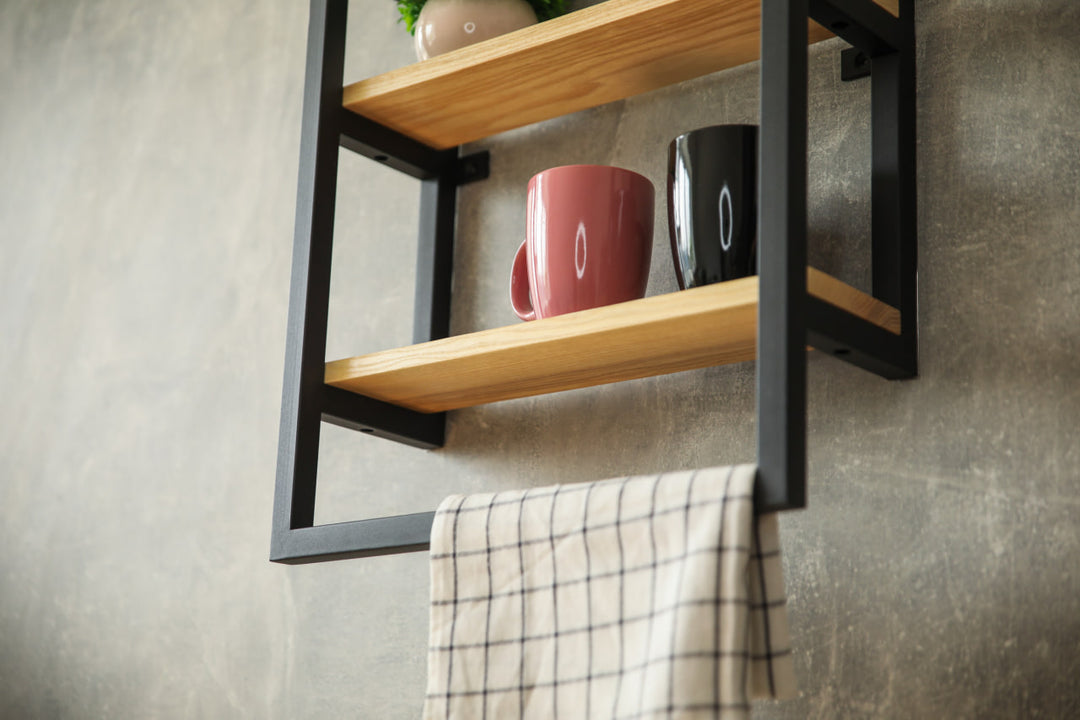 Modern-Wall-Mounted-Shelf–Sleek-shelf-with-a-towel-holder-ideal-for-kitchens-bathrooms-or-living-spaces