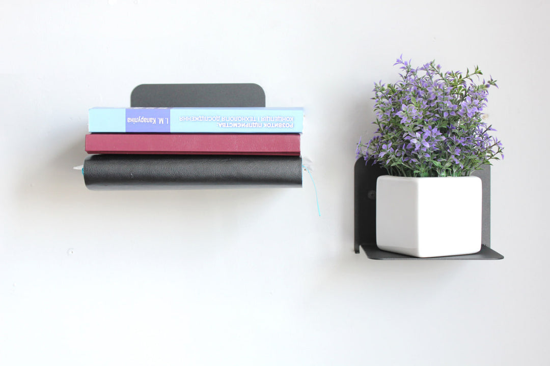 Floating-wall-mounted-bookshelf-with-an-elegant-space-saving design