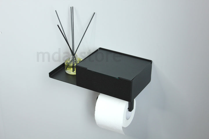 Elegant-metal-toilet-paper-holder-for-contemporary-bathrooms