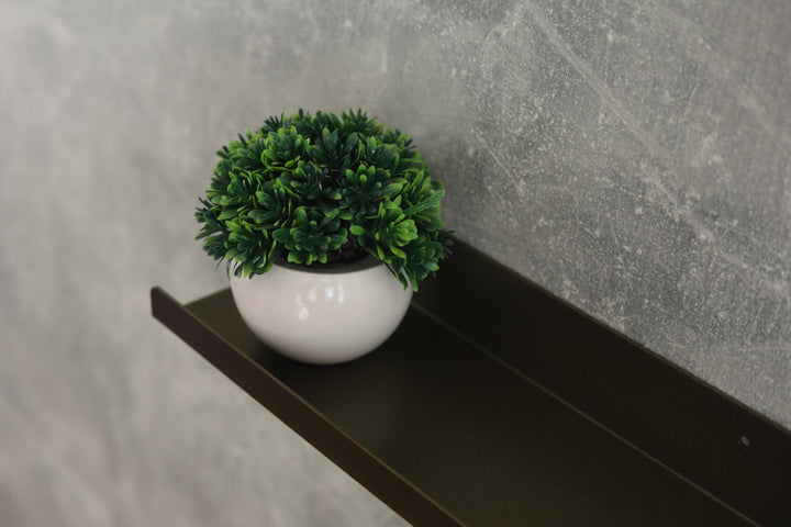 Floating-metal-shelf-home-decor-storage
