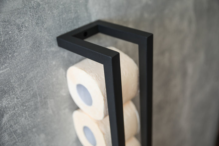 Minimalist-wall-mounted-toilet-paper-holder-in-durable-metal