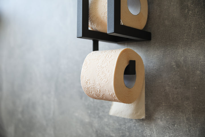 Minimalist-wall-mounted-toilet-paper-holder-in-durable-metal