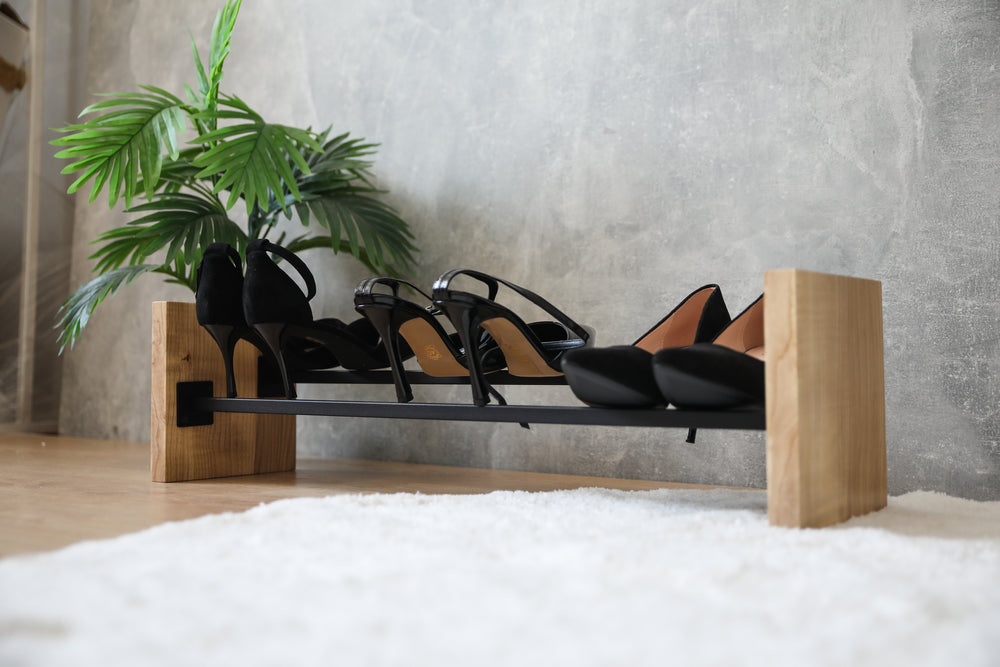 Modern-minimalist-shoe-rack-made-of-metal-and-wood-for-stylish-high-heels-Perfect-for-organizing-footwear-in-a-sleek-and-space-saving-way