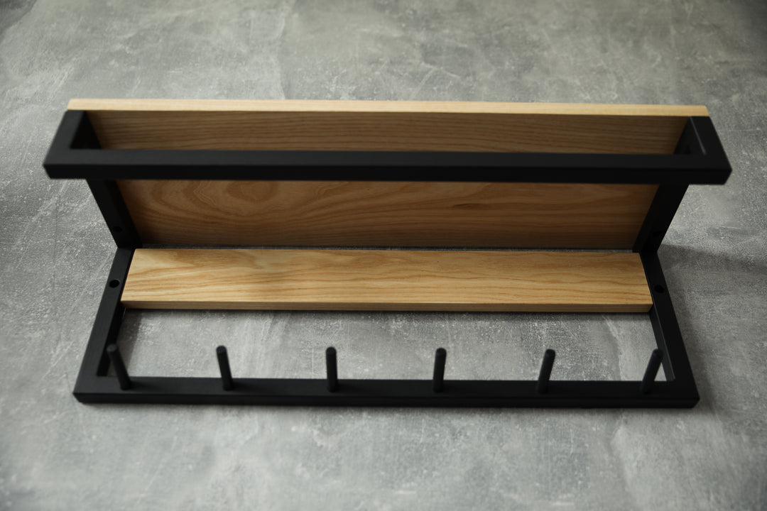 The-perfect-decor-for-your-hallway-Stylish-and-sturdy-coat-rack