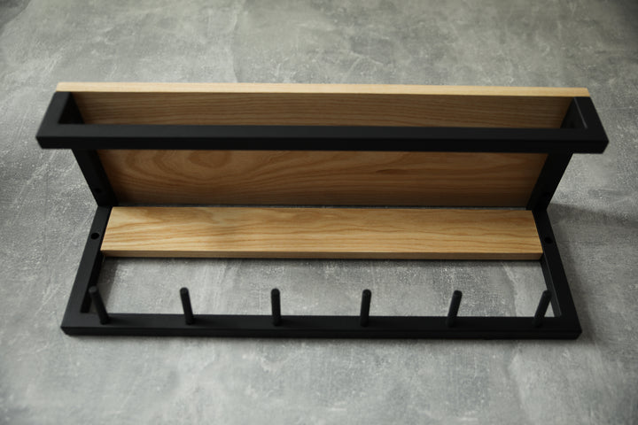 The-perfect-decor-for-your-hallway-Stylish-and-sturdy-coat-rack