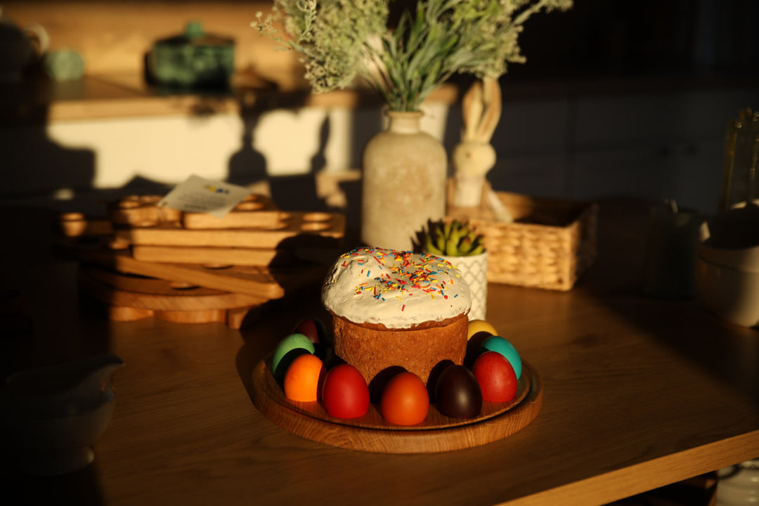Wooden Egg & Easter Cake Stand - Perfect for Easter Decor