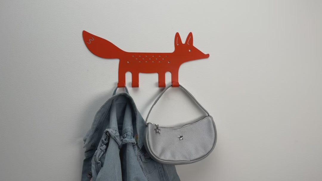 Children’s Room Wall Hangers – Animal-Shaped Metal Hooks