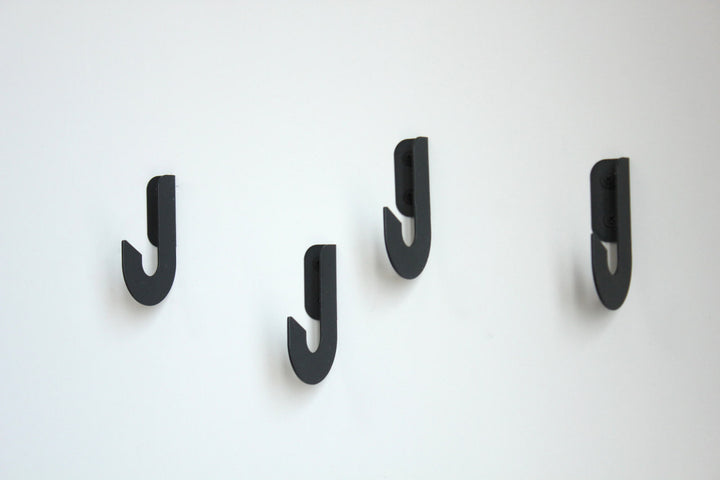 decorative-metal-hook-spiral-shape-for-your-interrior