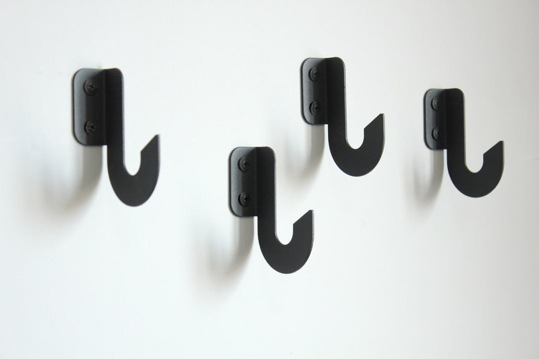 decorative-metal-hook-spiral-shape-for-your-interrior