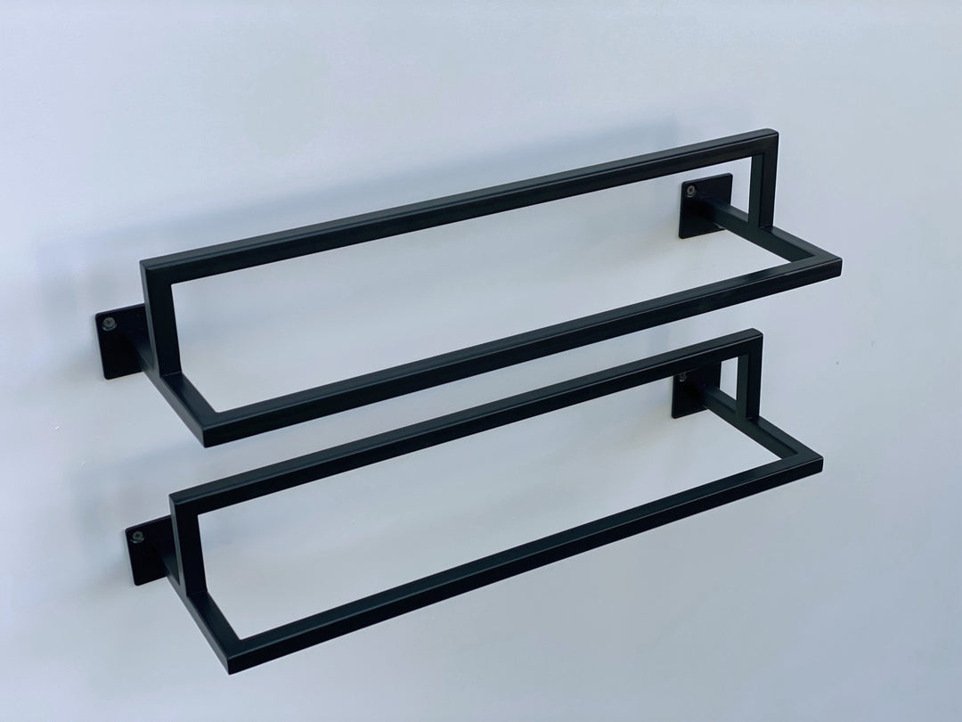 Modern-minimalist-shoe-shelf-made-of-high-quality-metal